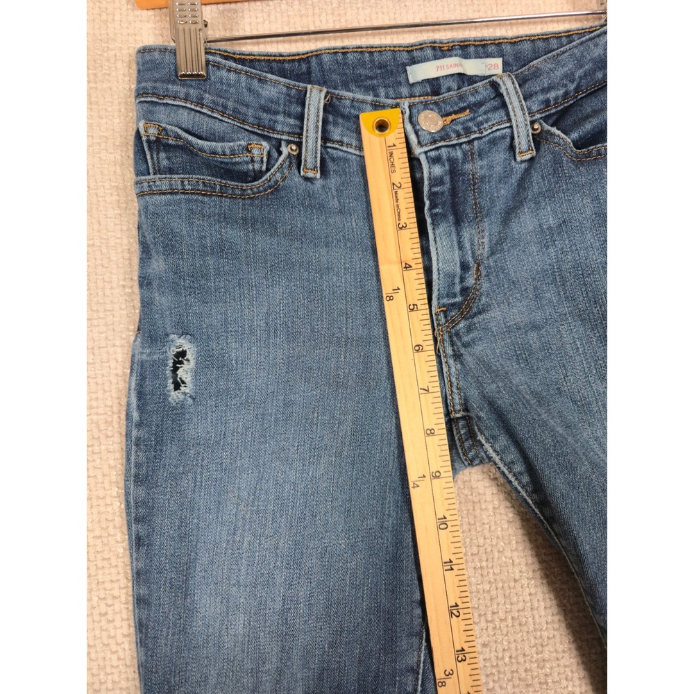 Levi Strauss Co 711 Skinny Jeans Distressed Blue Denim Women's Size 28 - Picture 6 of 9